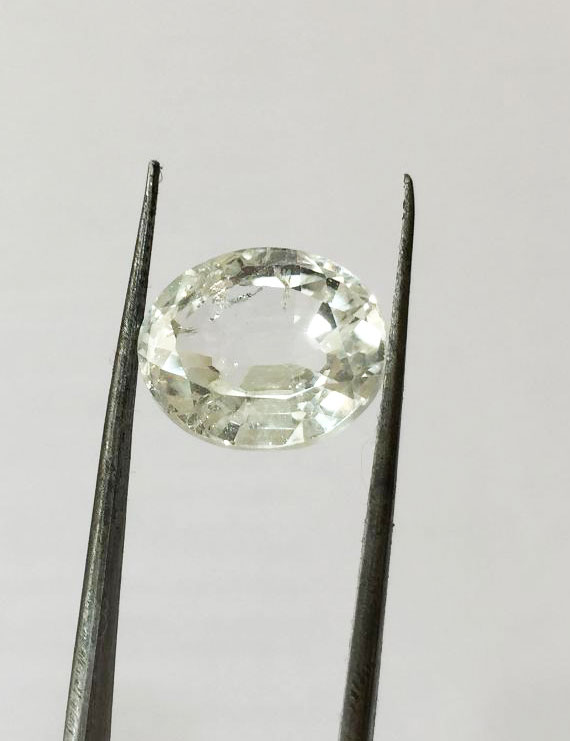 11.00 Ratti (9.90 ct) Natural Certified White Topaz